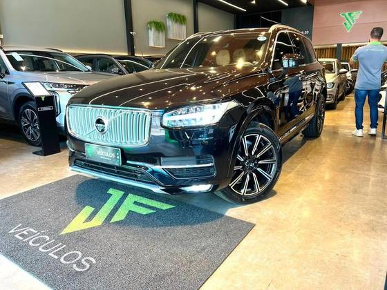 VOLVO XC90 2.0 D5 DIESEL INSCRIPTION AWD GEARTRONIC VOLVO XC90 2.0 D5 DIESEL INSCRIPTION AWD GEARTRONIC